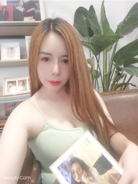 蒲黄榆 体验大胸东莞鸡