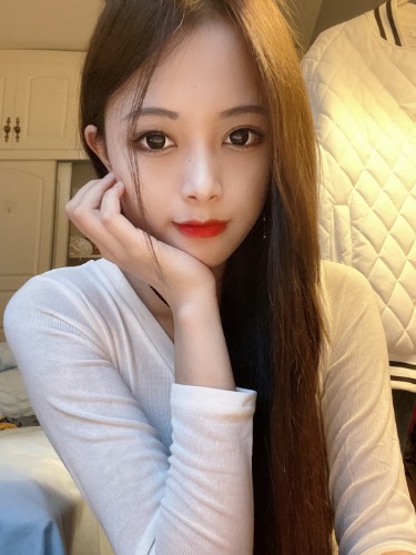 极品长腿嫩妹鲍鱼粉嫩小穴紧 身材苗条 皮肤白皙滑腻手